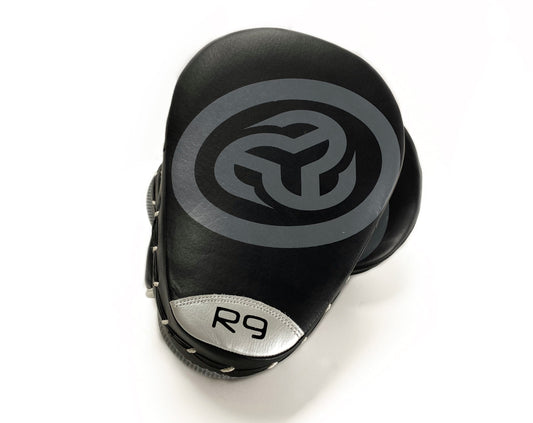 Reevo R9 Targe V2 Focus Mitts *SOLD IN PAIRS*